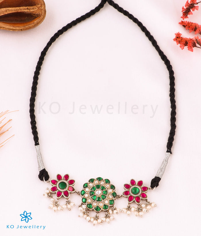 The Shyna Silver Polki Choker Necklace