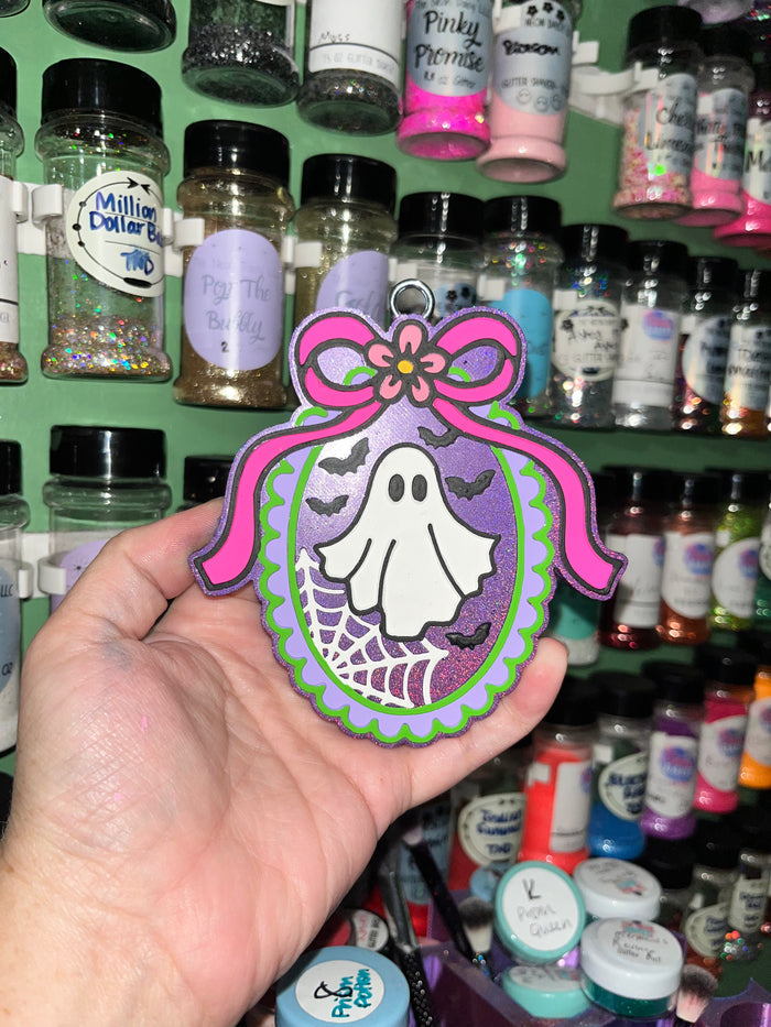 Oval Ghost Frame Freshie