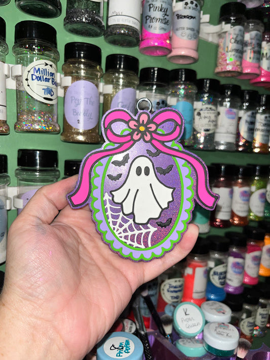 Oval Ghost Frame Freshie