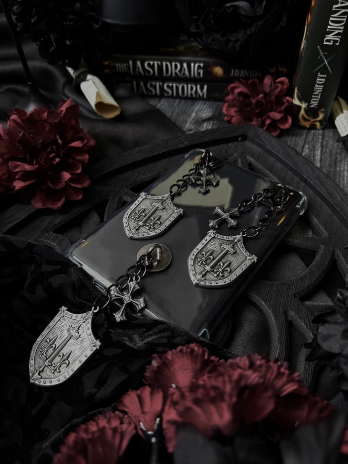 Le Fay E-Reader Charm
