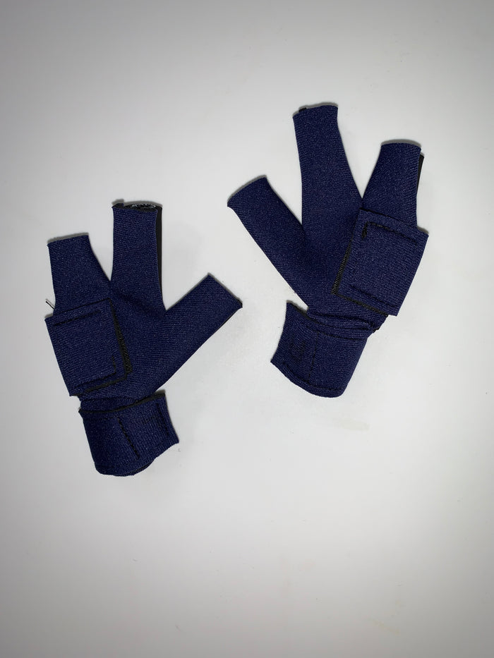 Chicken Pair Small (2.25" W x 2" L) / Navy