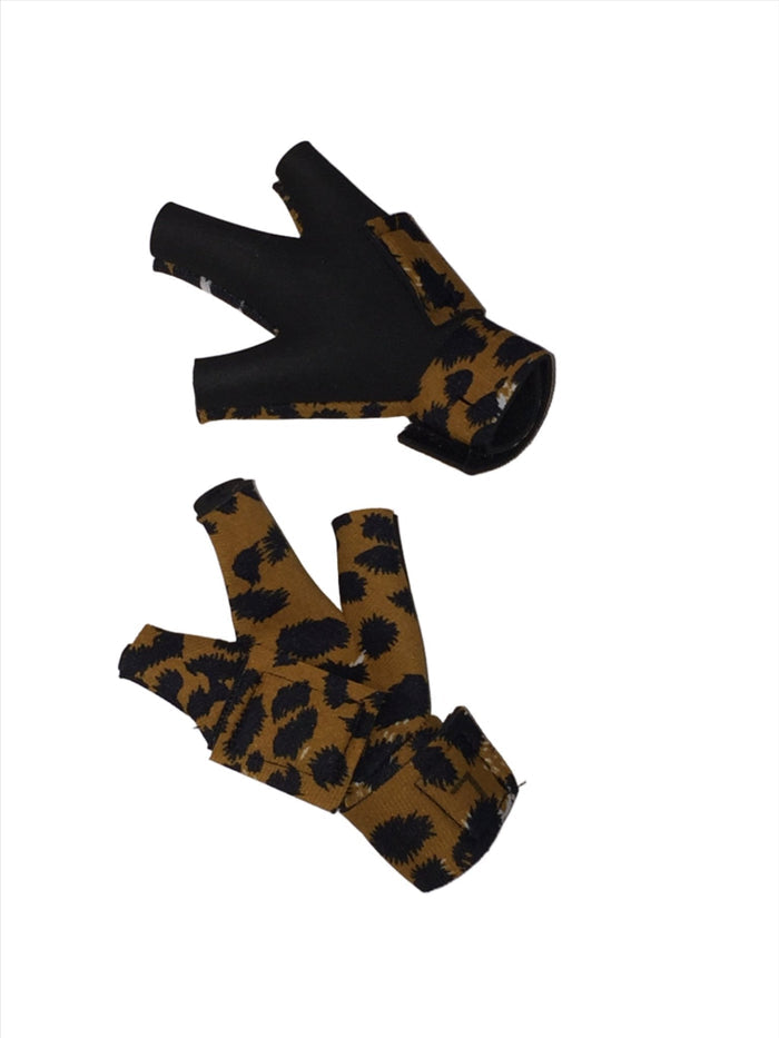 Chicken Pair (3" max. inside width) / Leopard