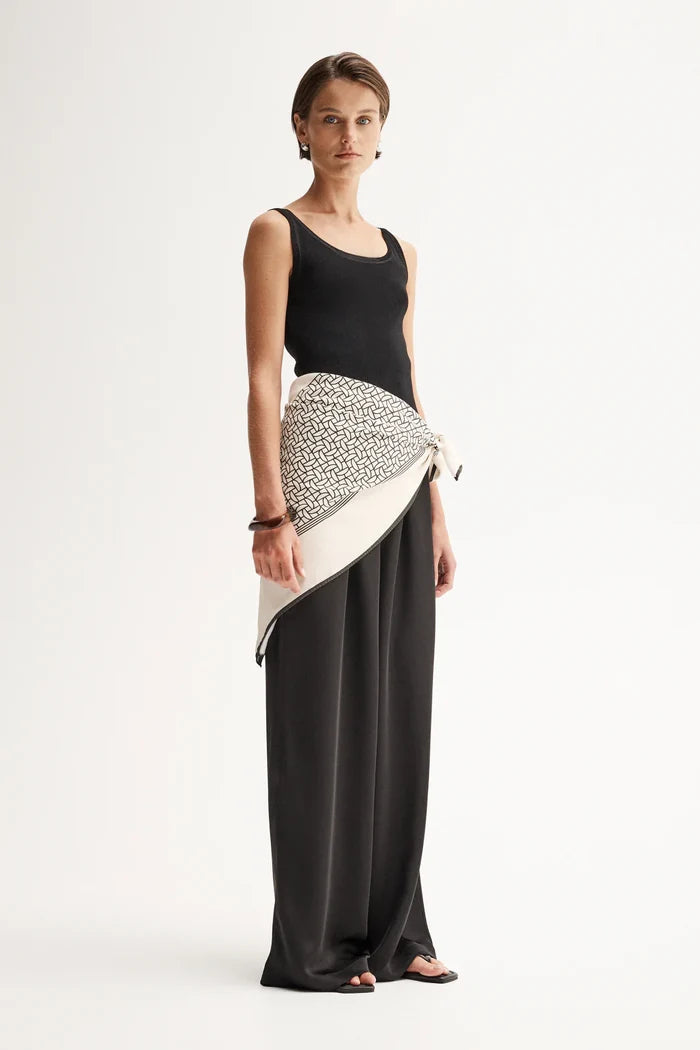 CORALIE KNIT TOP | Black - Darling & Domain