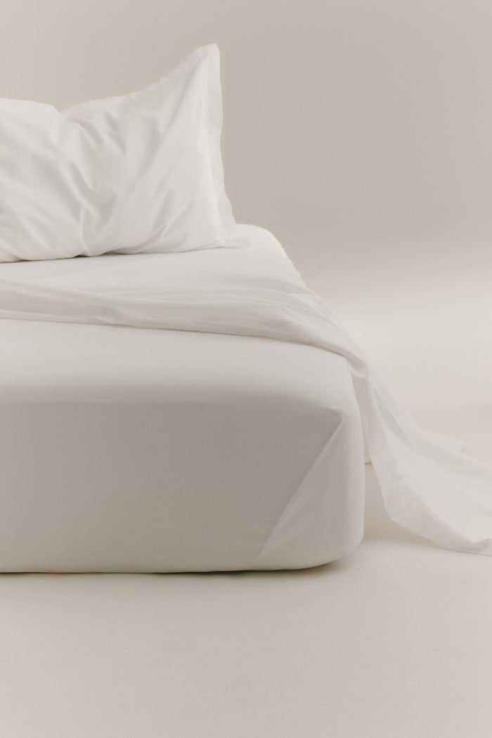 Flat Sheet in White