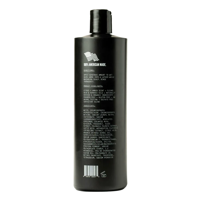 Imperial Barber Luxe sjampo baksiden med ingrediensliste og amerikansk flagg