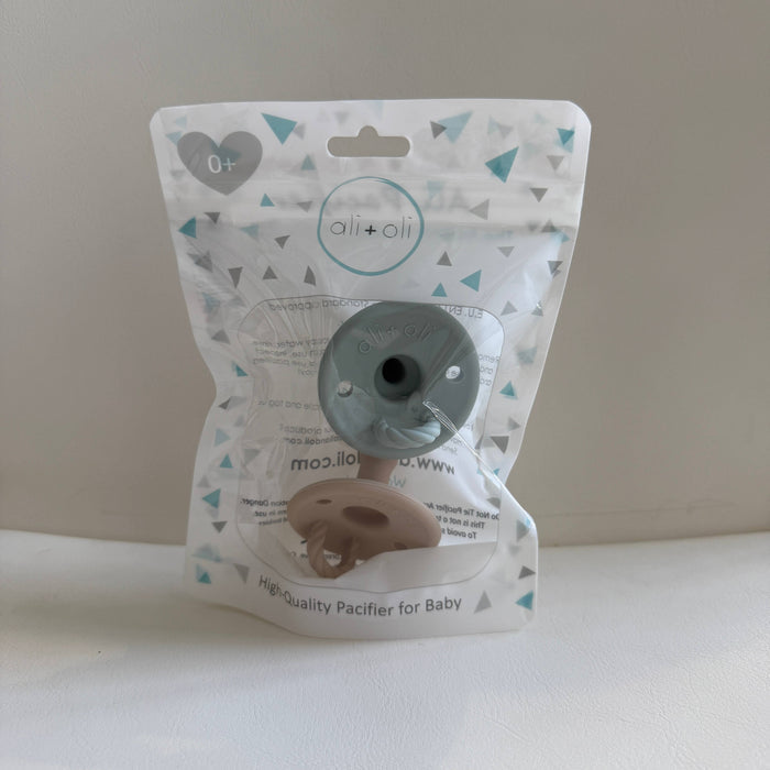 Pacifier Set Round (Taupe & Mist)