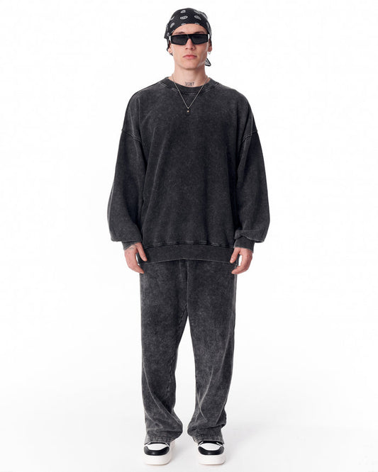 Martin Valen washed gray oversized sweatshirt for men, front view showing roomy crew neck and faded finish