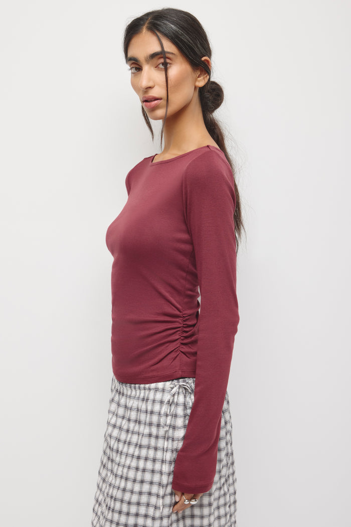 Women's Ruched Boatneck Top in Tawny Port